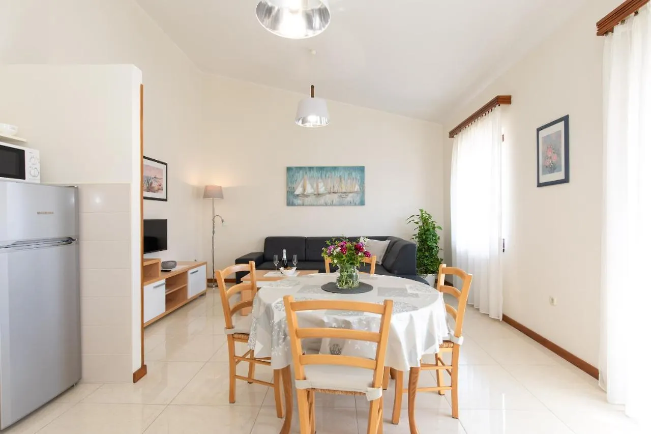 Apartments Dujmovic Ivo 1