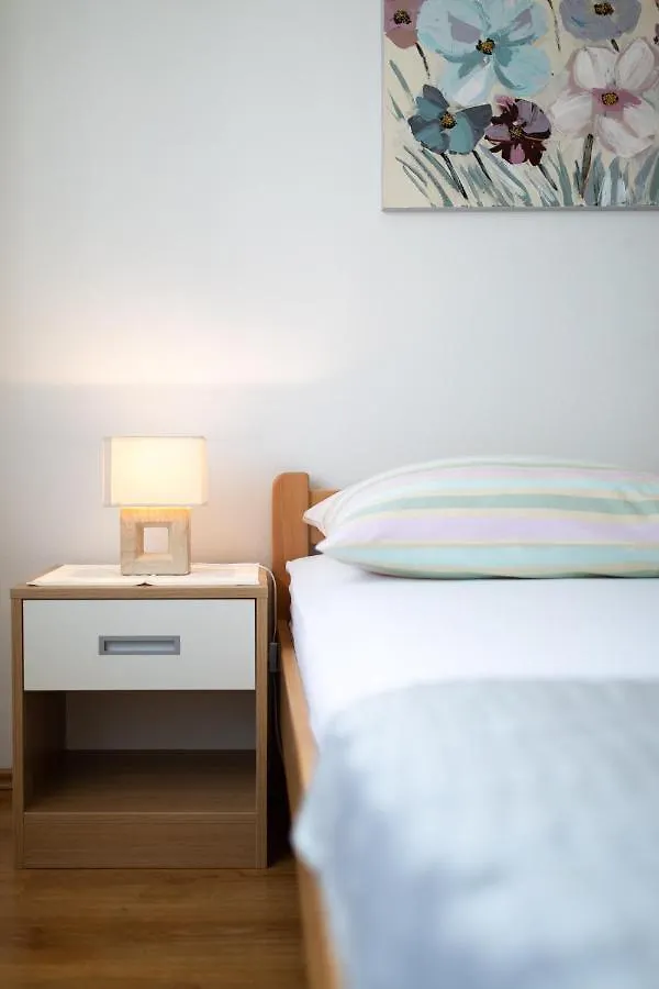 Apartments Dujmovic Ivo 1 Baška